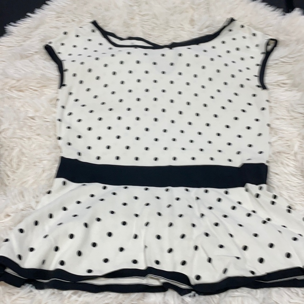 Cute polka dot top